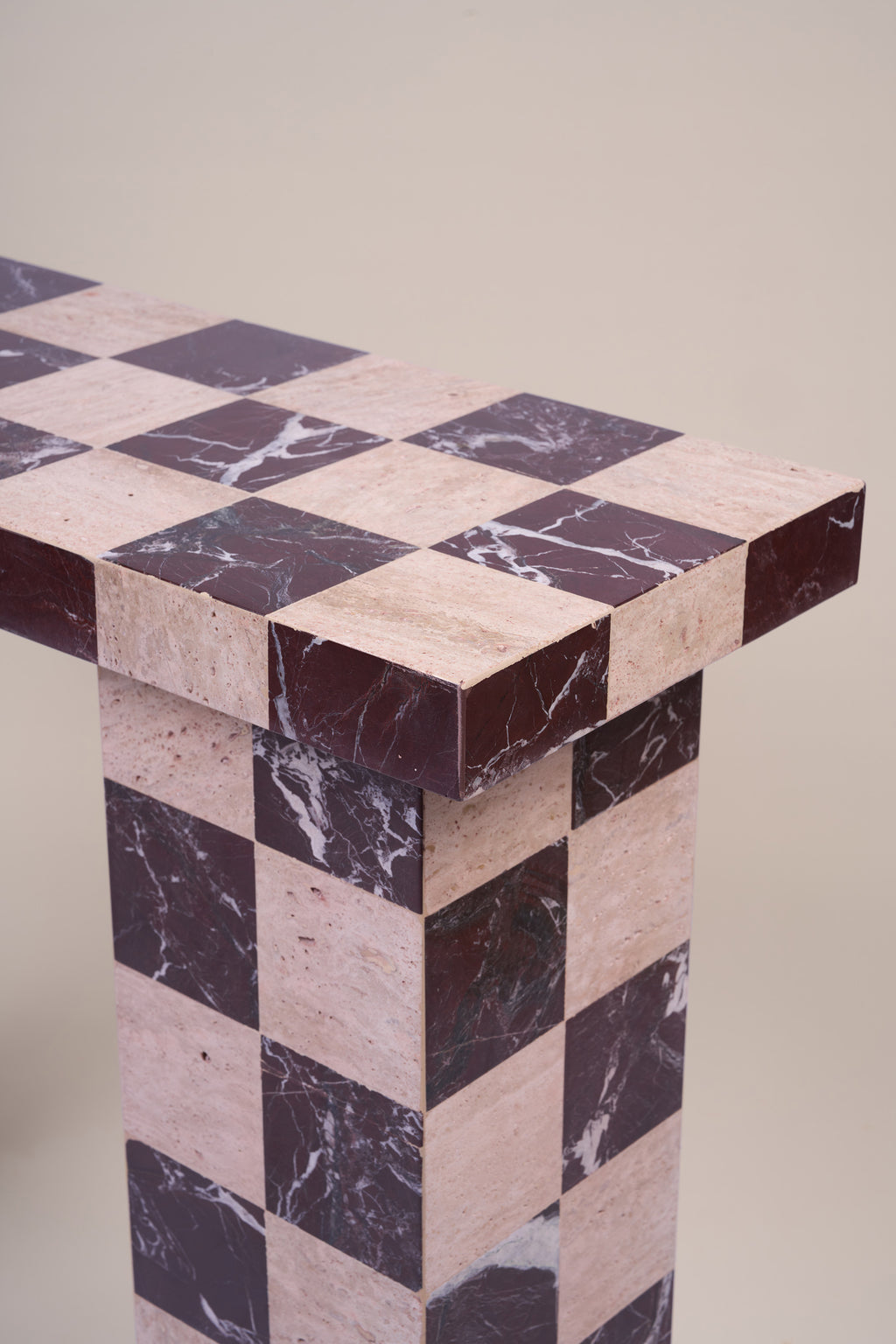 CHEQUERED Console Table